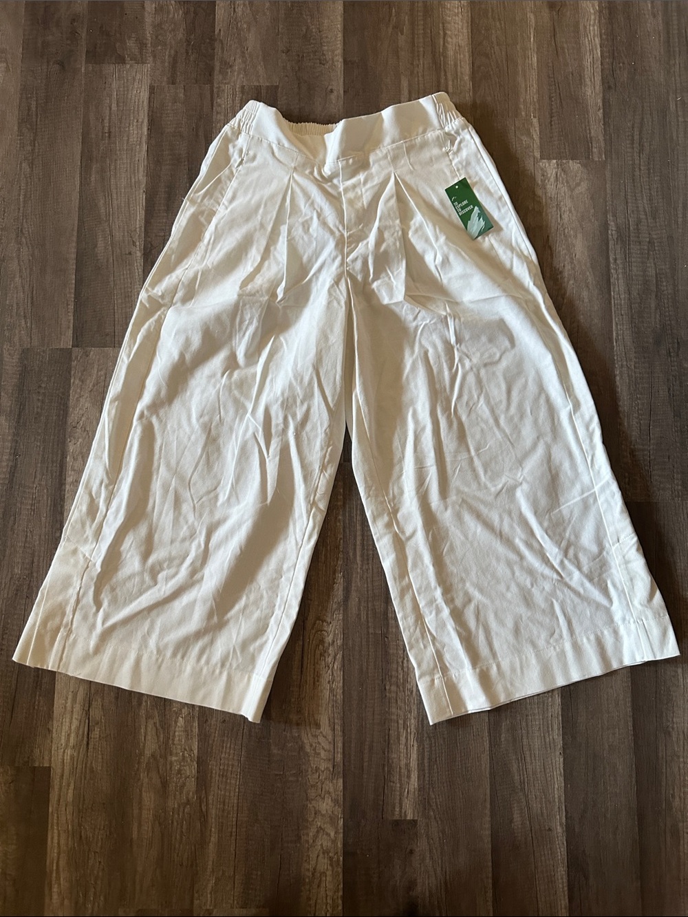 Brand New Women’s Willit Linen Wide Leg Flat Front Pants in size Medium